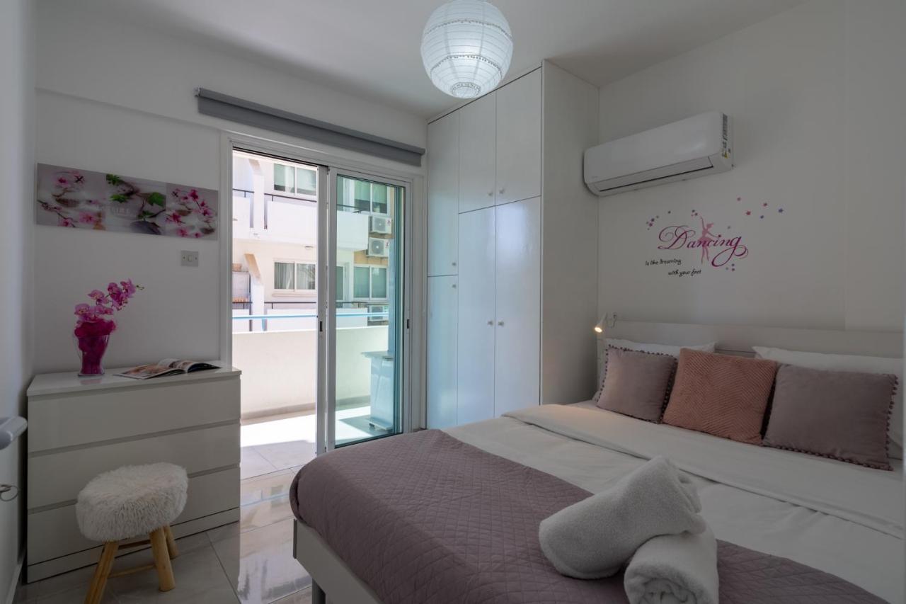 Andrea 3-Bedroom Apt In Mackenzie Ларнака Екстериор снимка