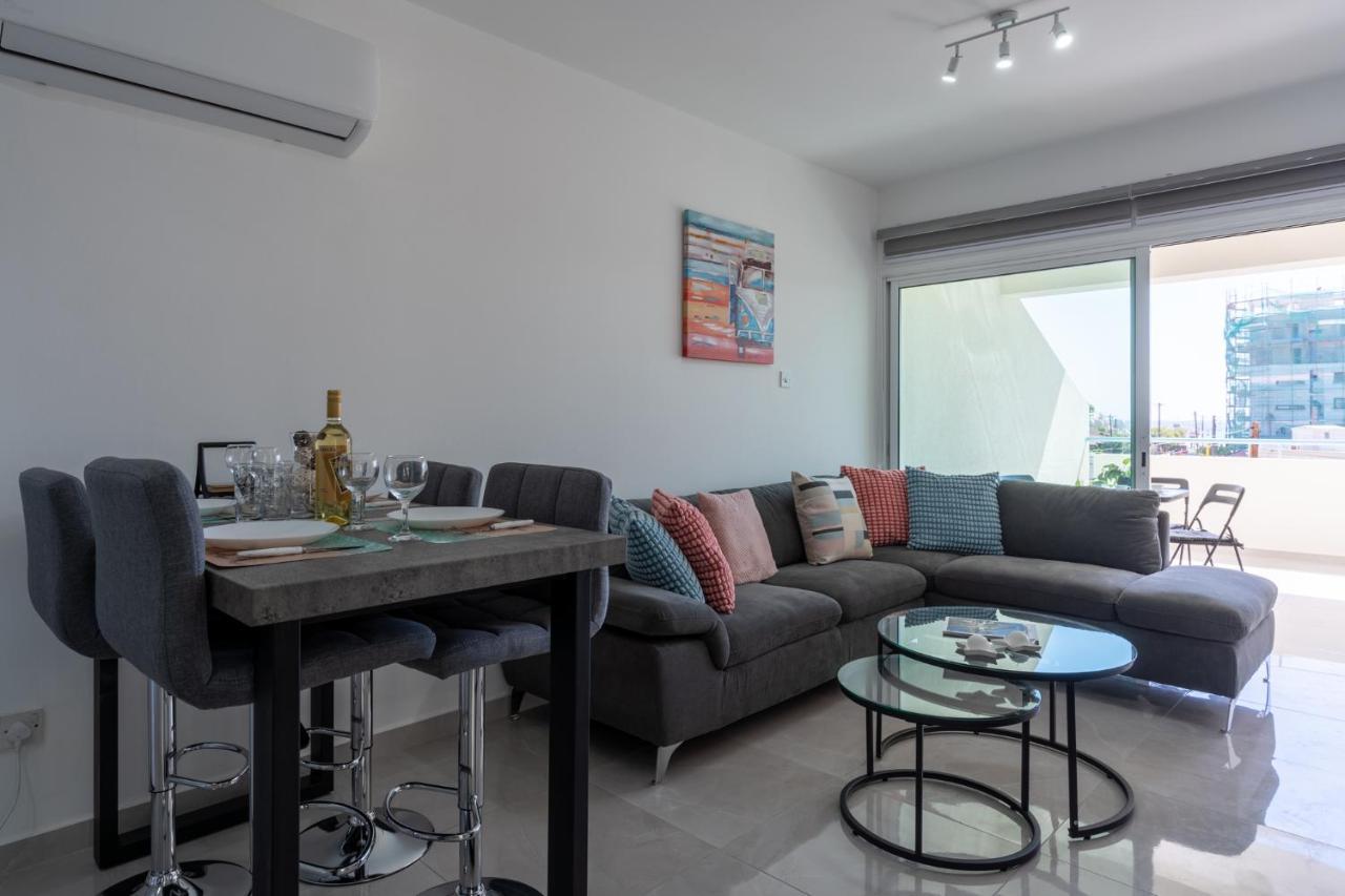 Andrea 3-Bedroom Apt In Mackenzie Ларнака Екстериор снимка